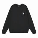 Sudadera con cuello redondo y estampado de logotipos de MLB NY y Boston — Blanco y negro
