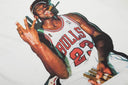 Camiseta gráfica de Michael Jordan con el trofeo de los Bulls