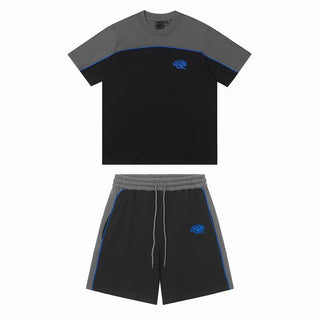 Conjunto de camiseta y pantalones cortos Syna World: marrón, gris, negro, azul claro